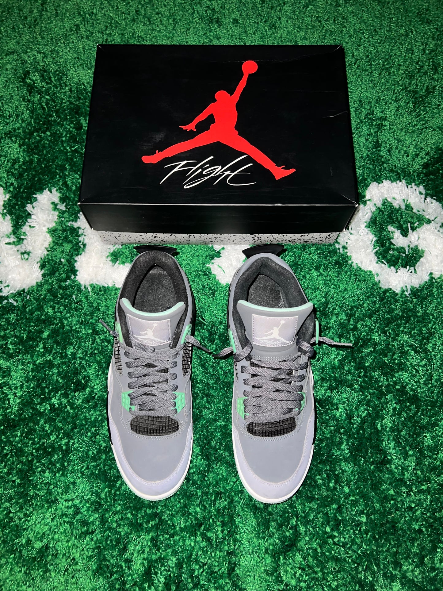 Jordan 4 Retro Green Glow - Size 11