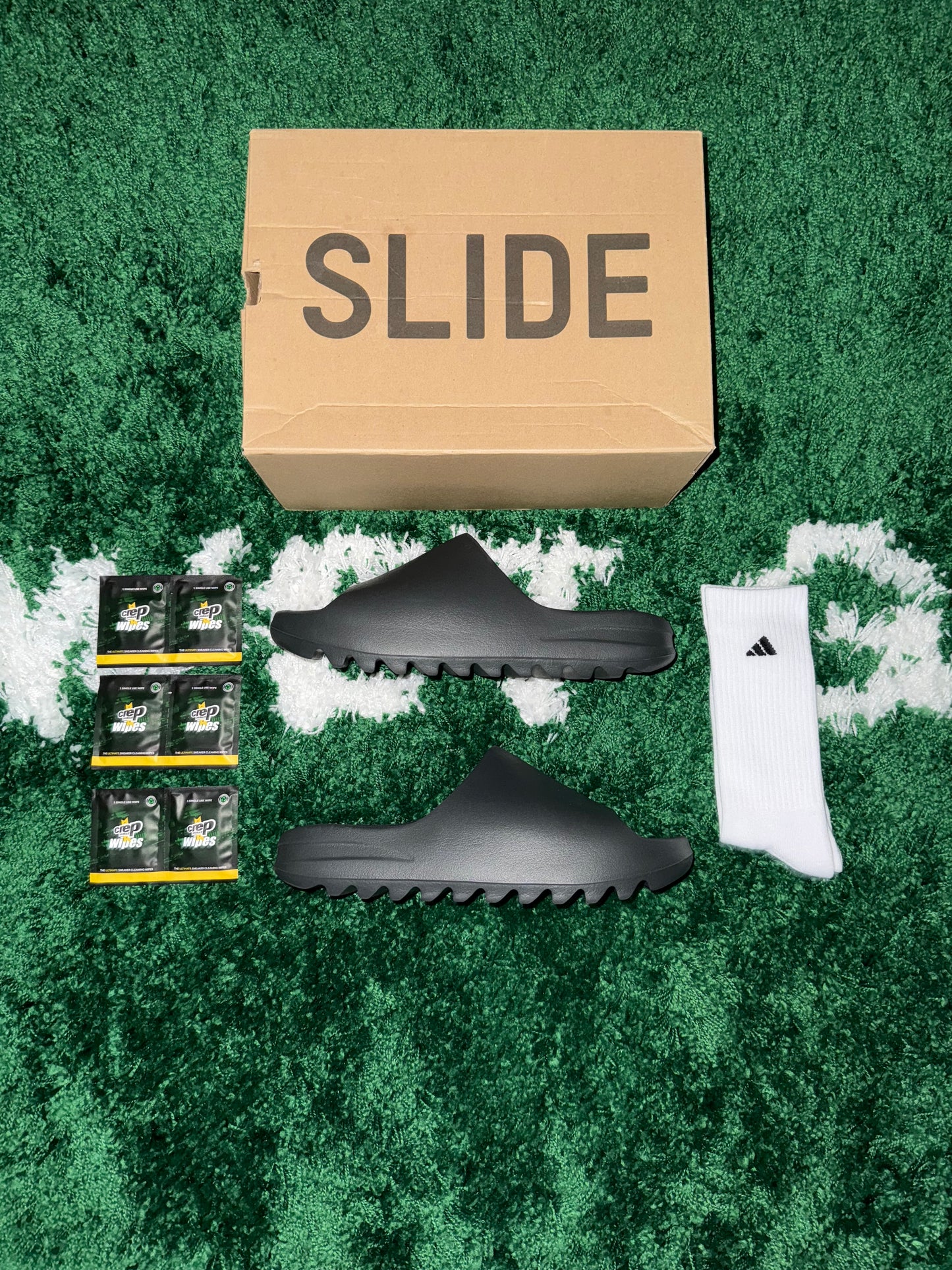 Adidas Yeezy Slide Dark Onyx - Size 13