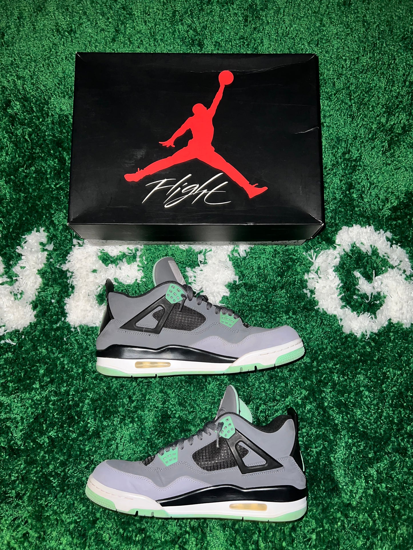 Jordan 4 Retro Green Glow - Size 11
