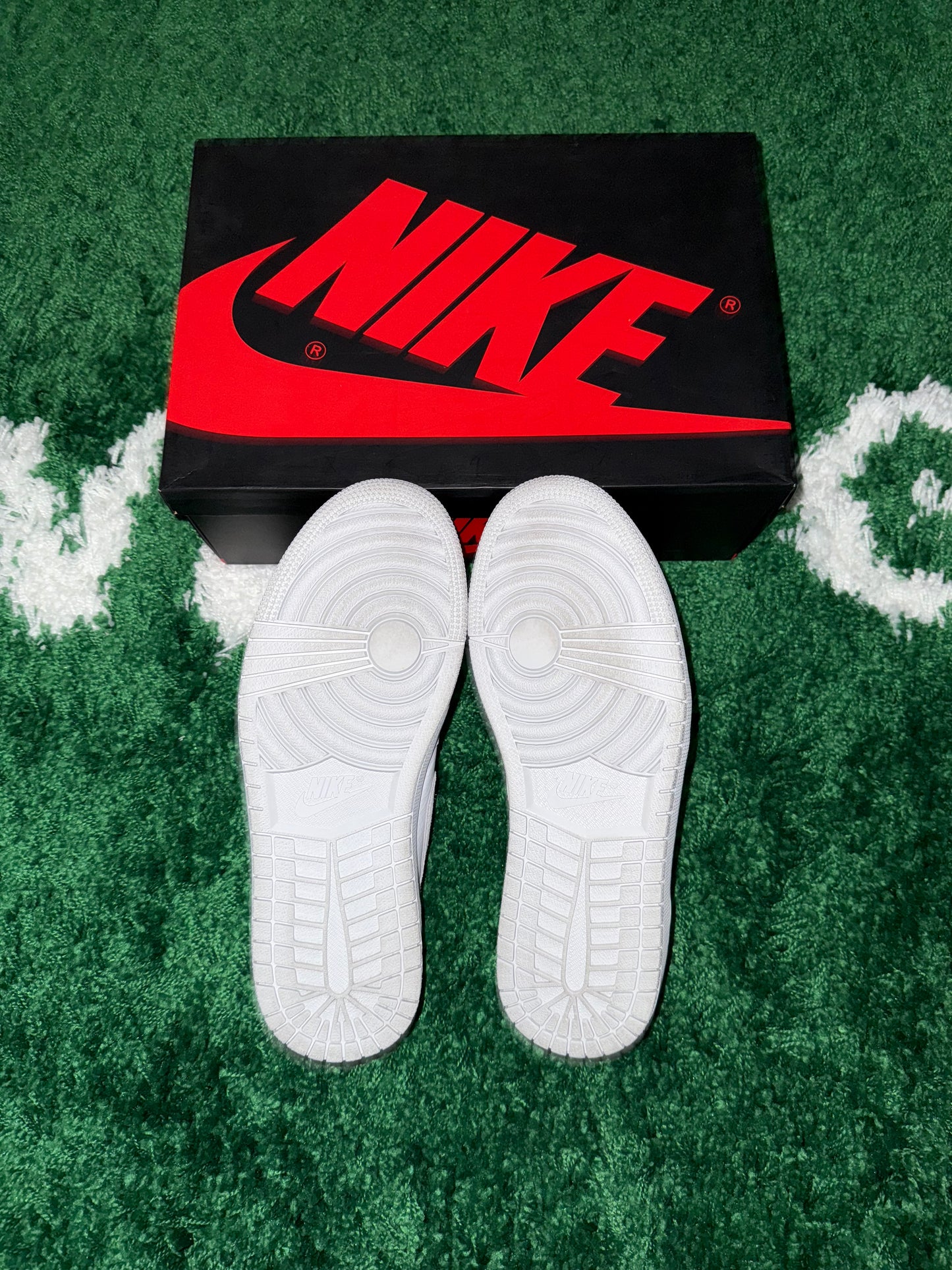 Jordan 1 Low OG Neutral Grey (2021/2024) - Size 10.5