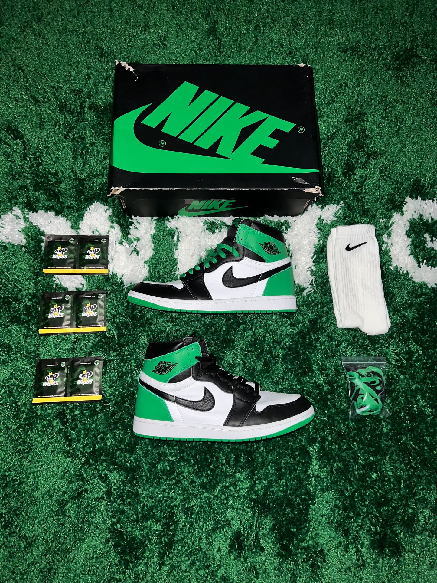 Jordan 1 Retro High OG Lucky Green - Size 10.5