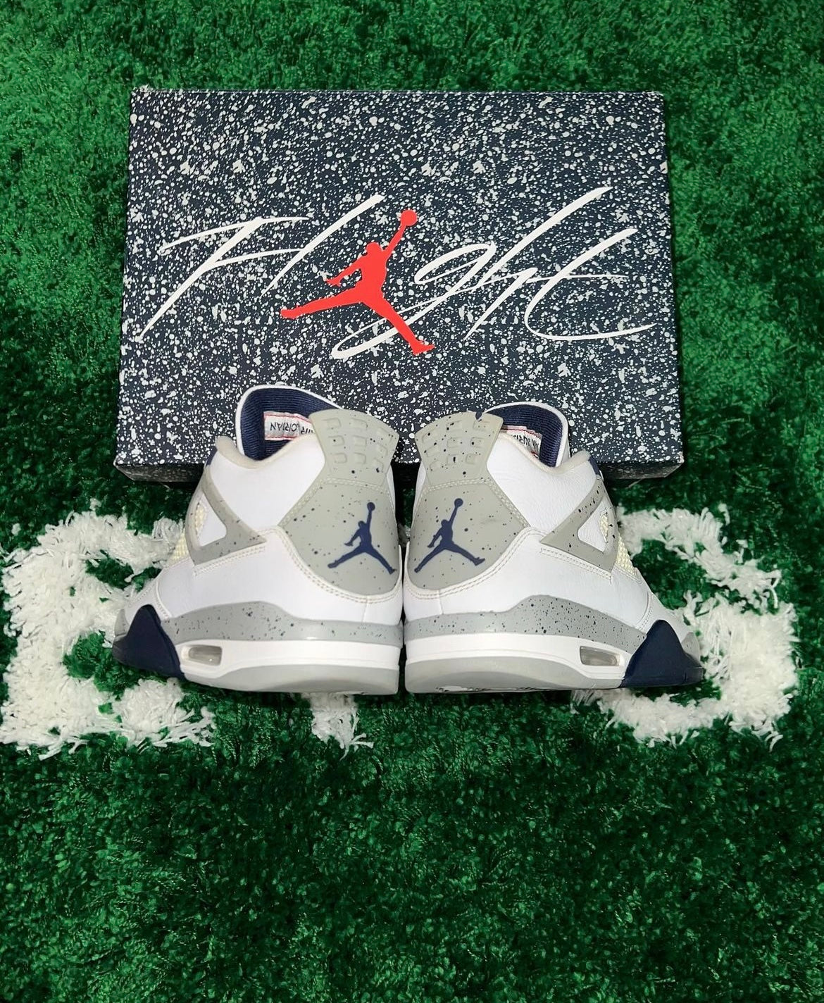 Jordan 4 Retro Midnight Navy - Size 11