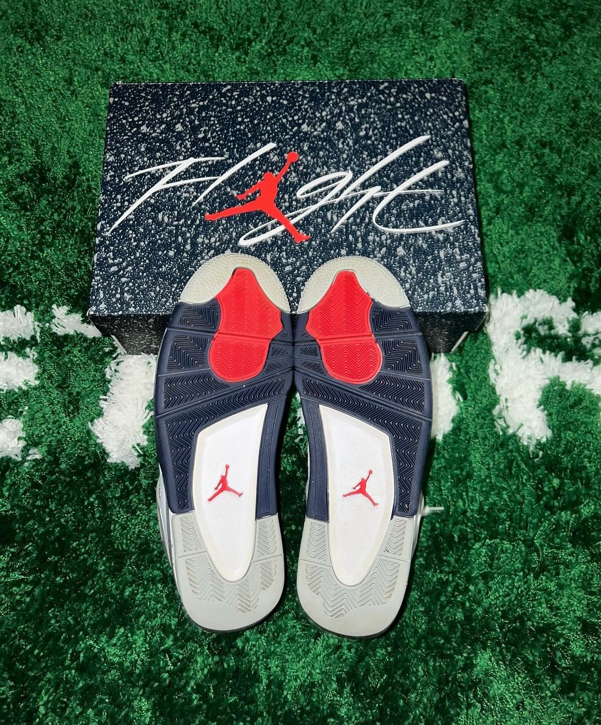 Jordan 4 Retro Midnight Navy - Size 11