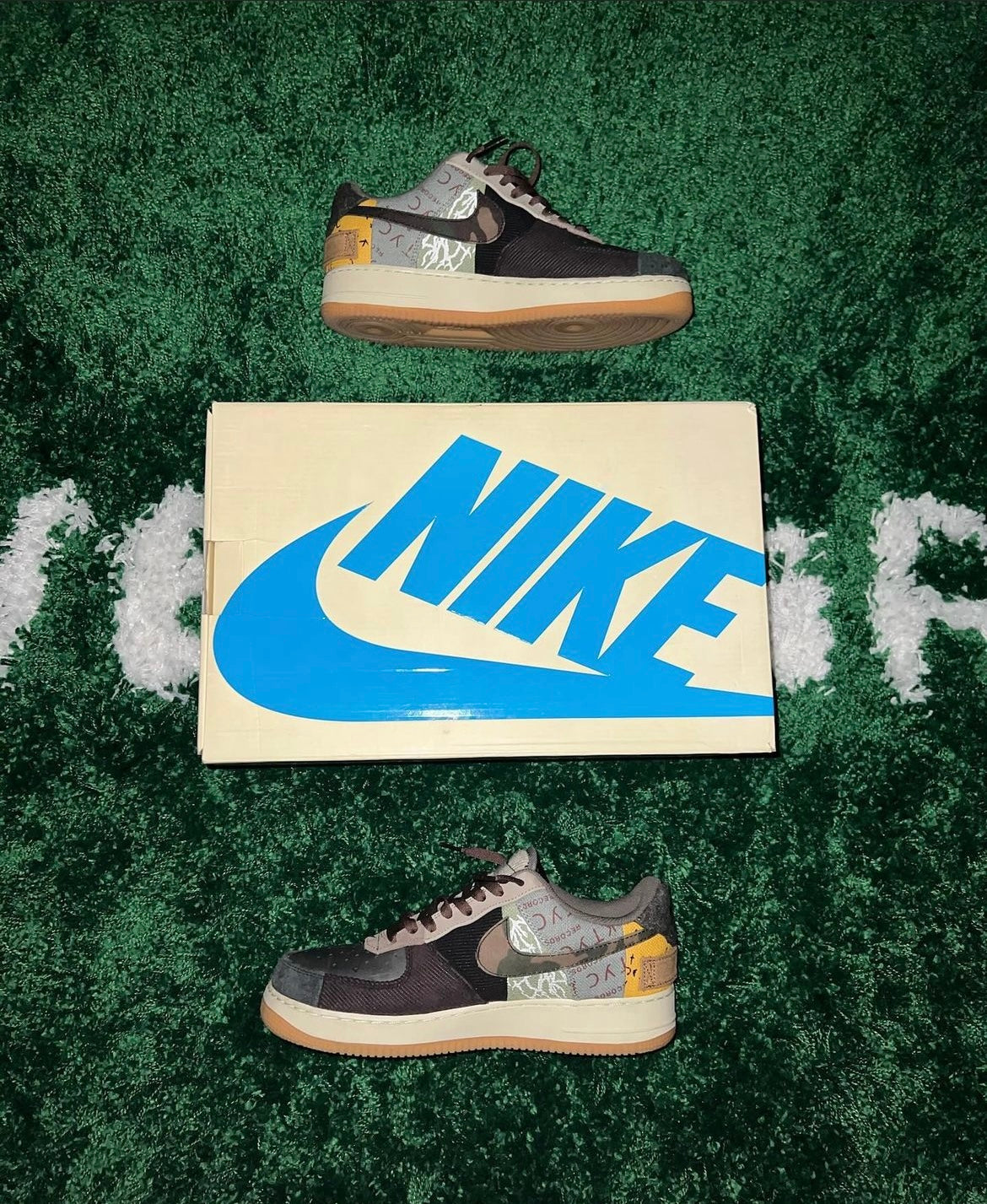 Nike Air Force 1 Low Cactus Jack - Size 10