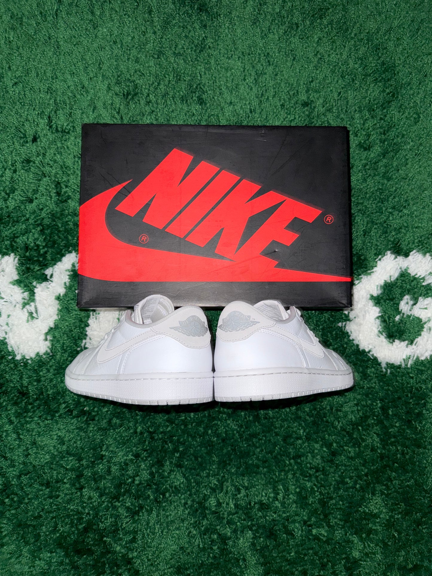 Jordan 1 Low OG Neutral Grey (2021/2024) - Size 10.5