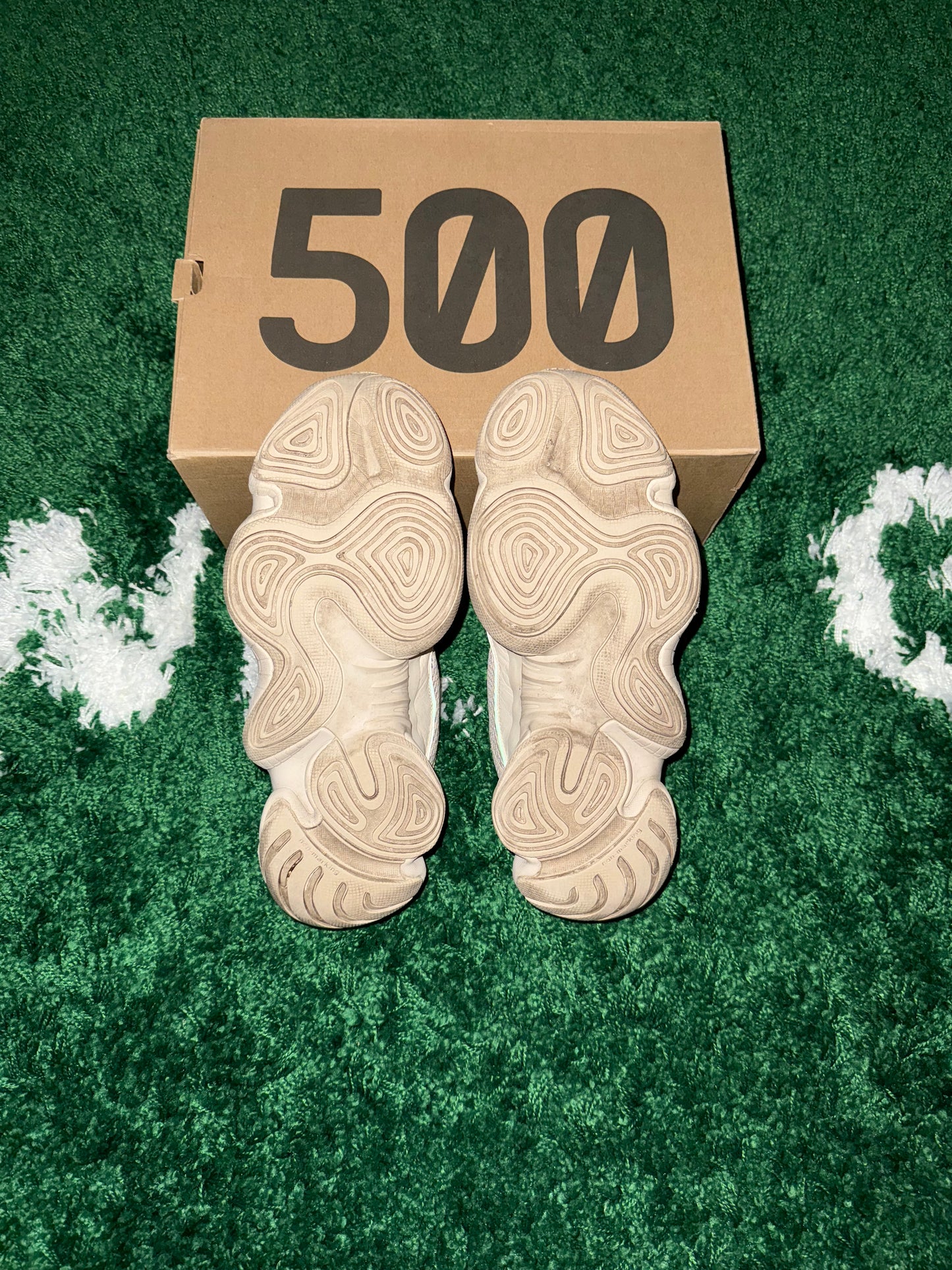 Adidas Yeezy 500 Blush - Size 11