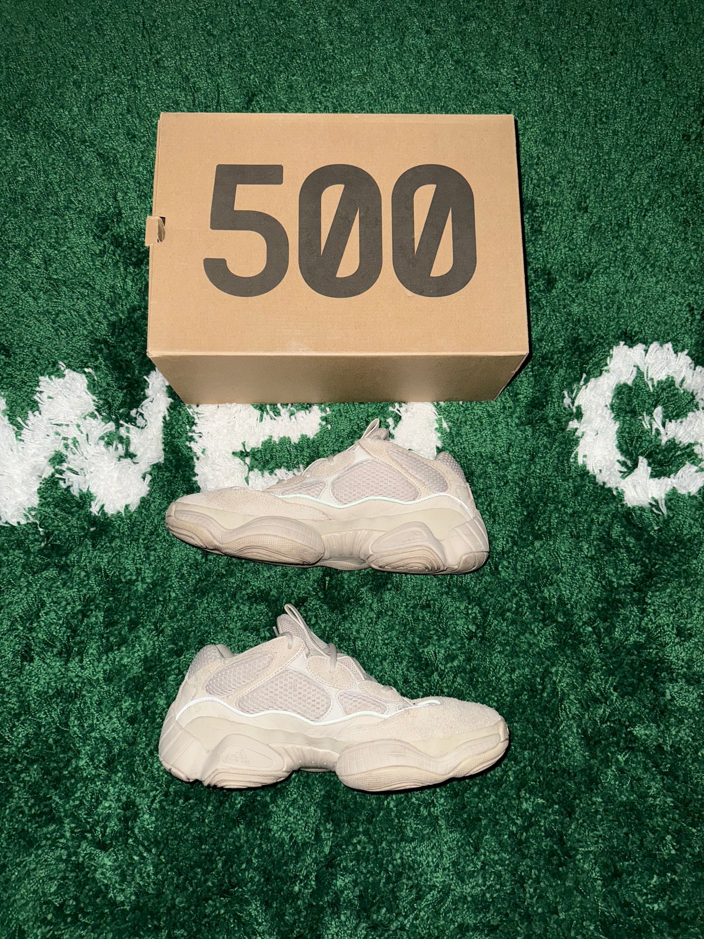 Adidas Yeezy 500 Blush - Size 11
