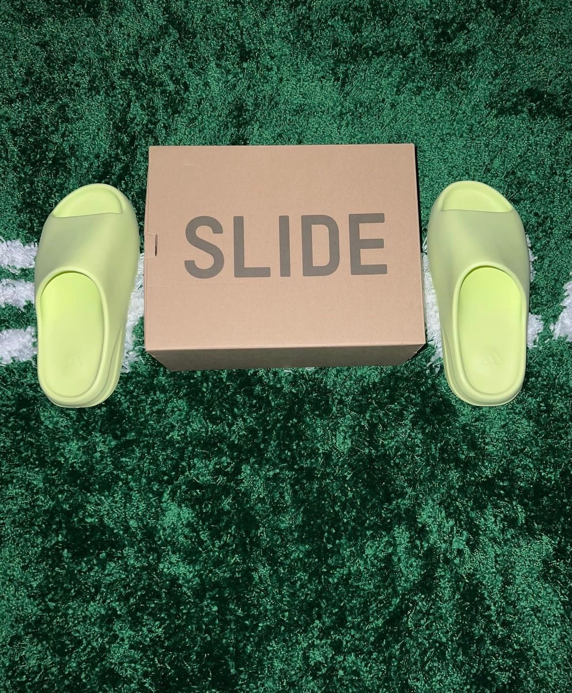 Adidas Yeezy Slide Glow Green (2021) - Size 11